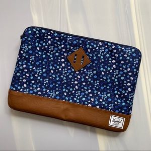 NWT Herschel Supply Co. Laptop Sleeve
